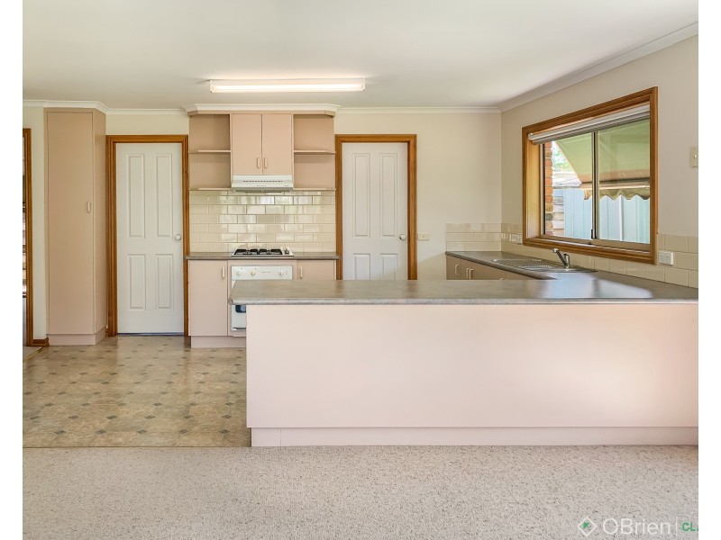2/4 Francis Way, Warragul VIC 3820