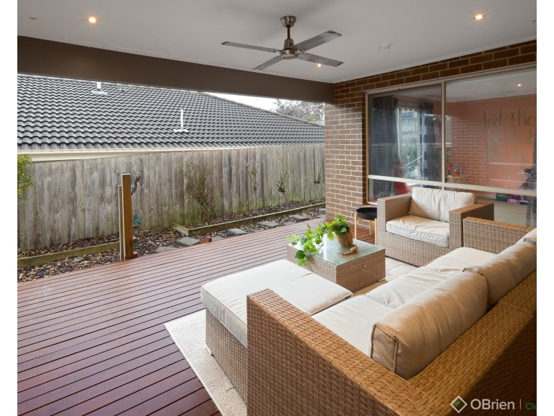 19 Holland Street, Drouin VIC 3818