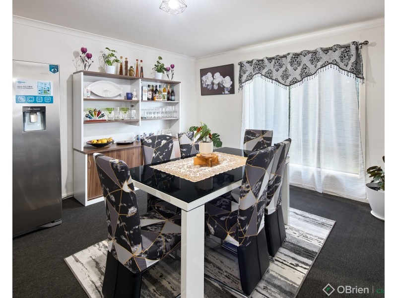 9 Park View Road, Drouin VIC 3818