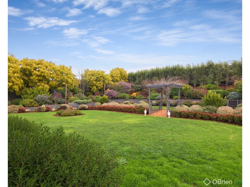 107 Hopetoun Road, Drouin VIC 3818