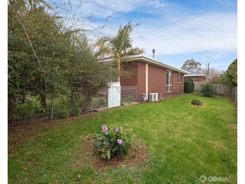 2/125 Brandy Creek Road, Warragul VIC 3820