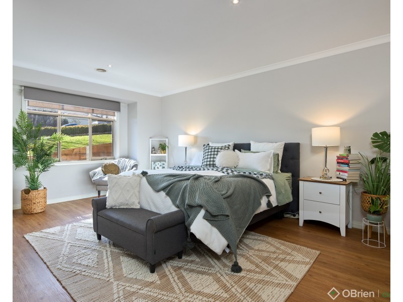 44 Kensington Square, Drouin VIC 3818