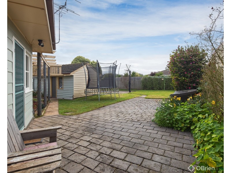 45 Longwarry Road, Drouin VIC 3818