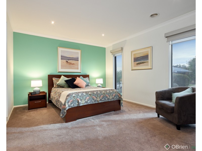 14 Golden Avenue, Warragul VIC 3820