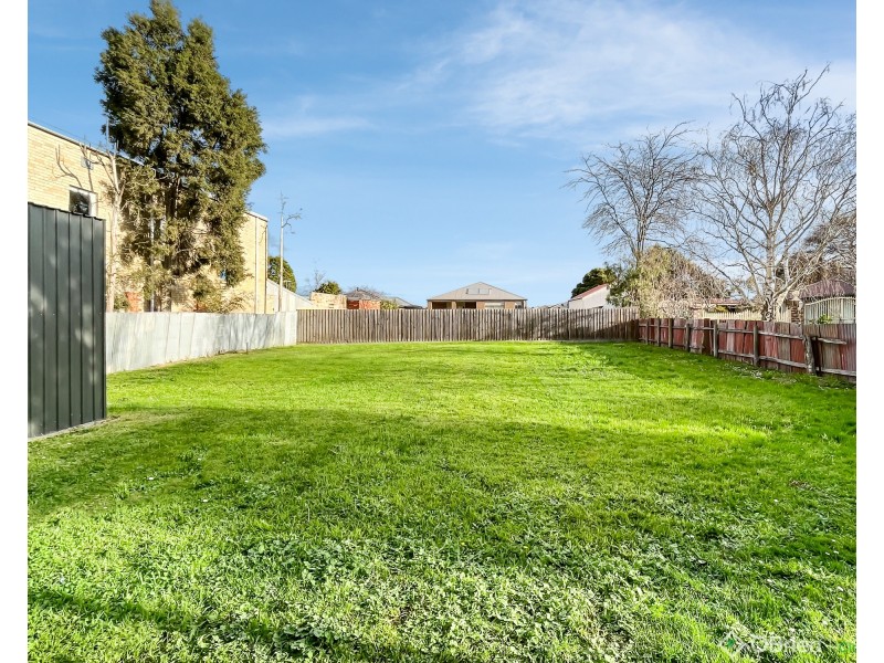 17 Flinders Road, Longwarry VIC 3816