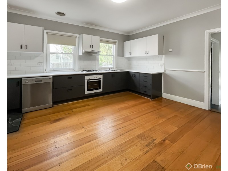 17 Flinders Road, Longwarry VIC 3816