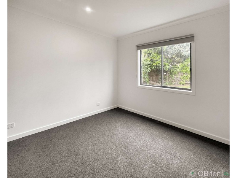 32 Acacia Street, Drouin VIC 3818