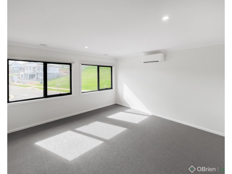 36 Sadleria Street, Drouin VIC 3818