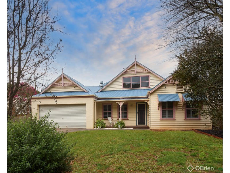 6 Evergreen Close, Drouin VIC 3818