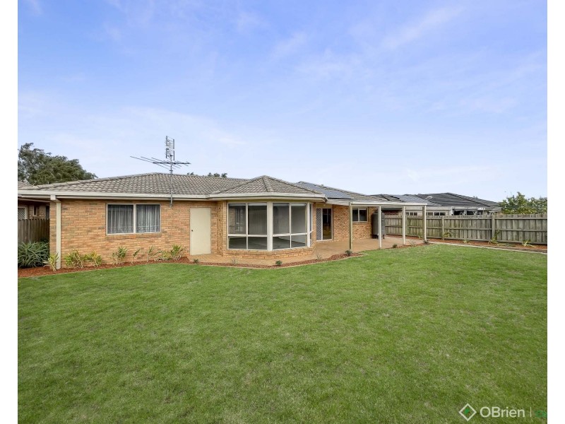 5 Myrtle Crescent, Warragul VIC 3820