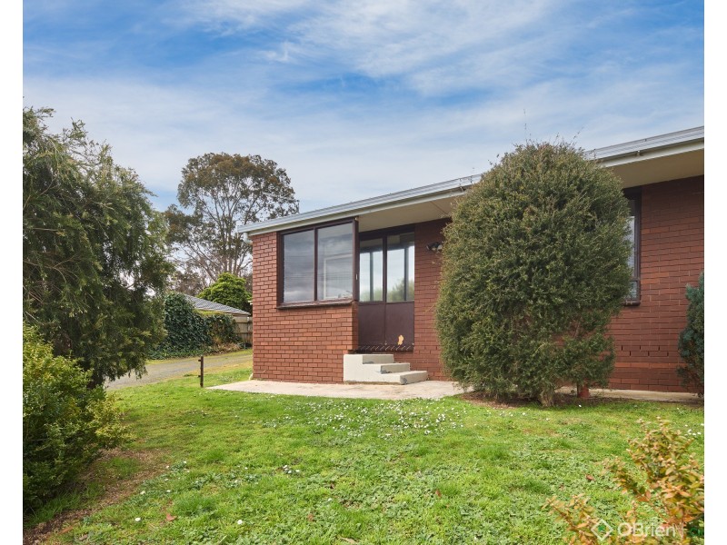 1/43 Lampard Road, Drouin VIC 3818