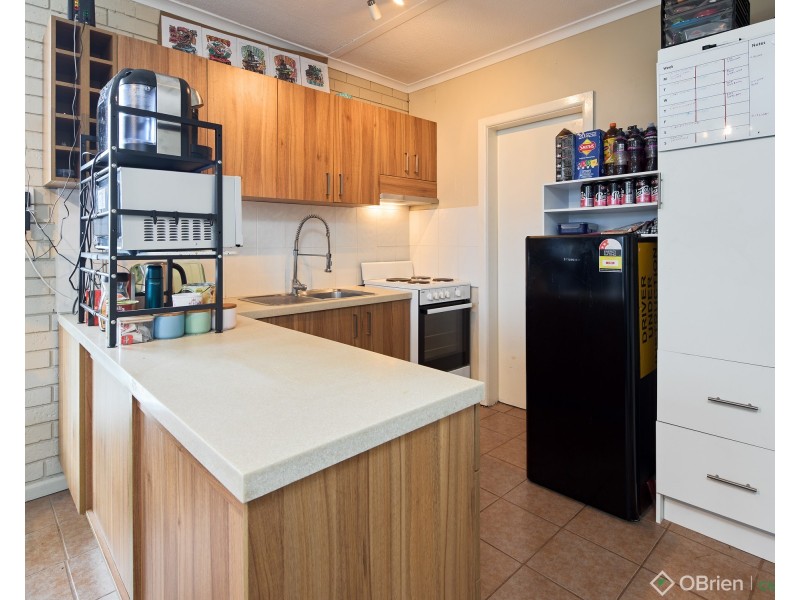 1/43 Lampard Road, Drouin VIC 3818