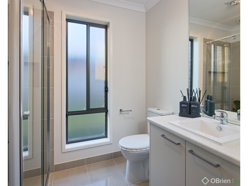 18 Cullen Street, Warragul VIC 3820