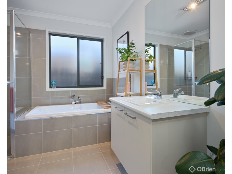 18 Cullen Street, Warragul VIC 3820