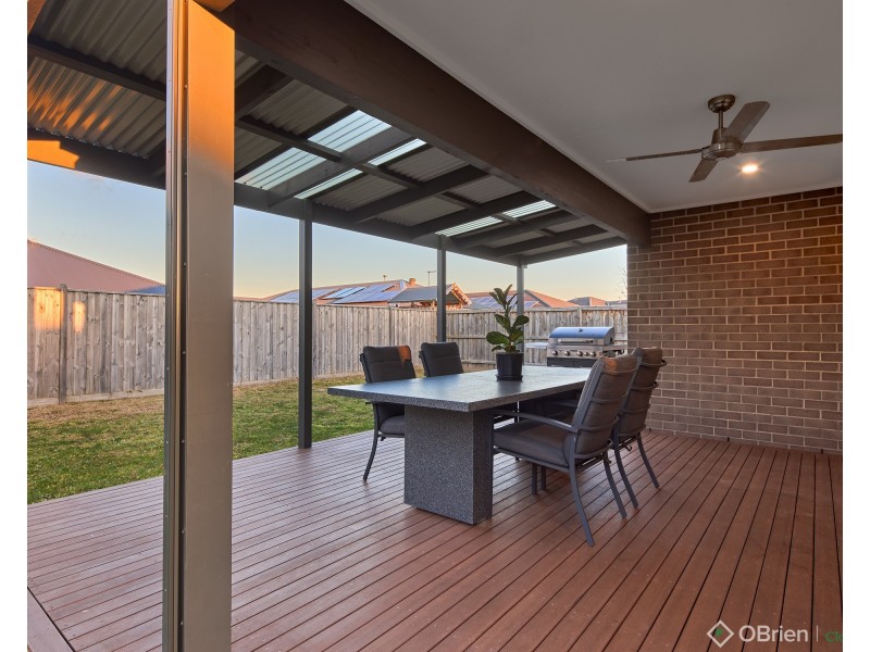 18 Cullen Street, Warragul VIC 3820