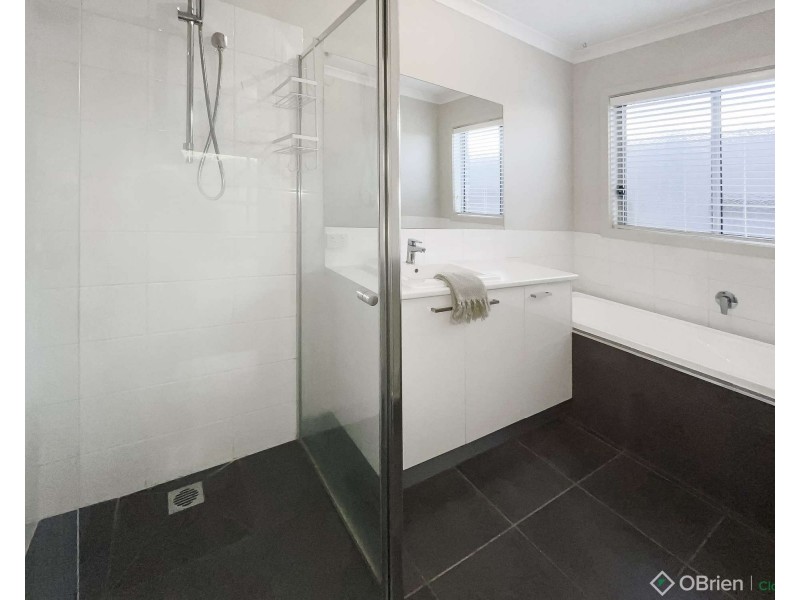 6 Paulan Court, Warragul VIC 3820