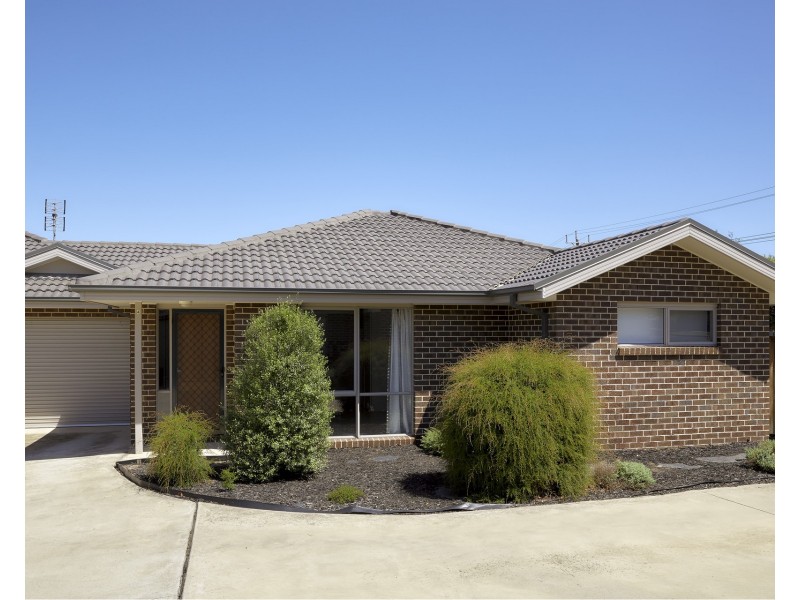 4/8 Mouritz Street, Warragul VIC 3820