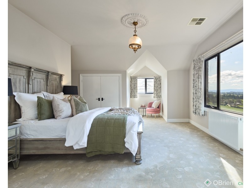 18 Nursery Rise, Warragul VIC 3820