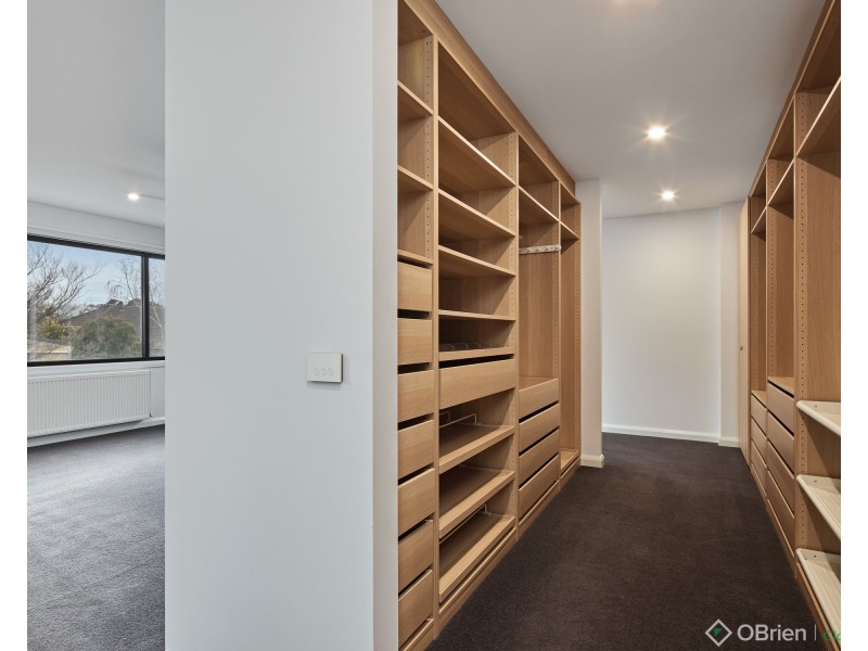 16 Montgomery Street, Warragul VIC 3820