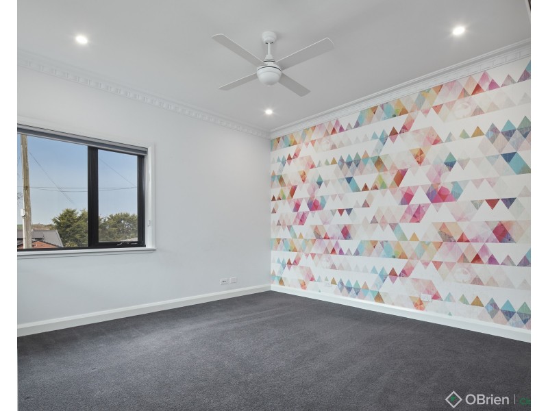 16 Montgomery Street, Warragul VIC 3820