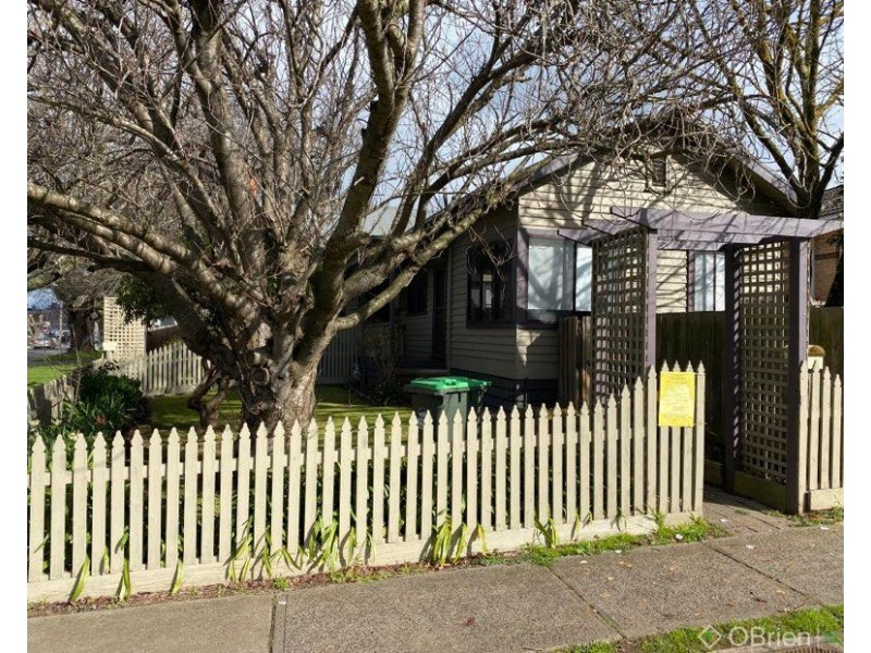 1/102 Albert Street, Warragul VIC 3820