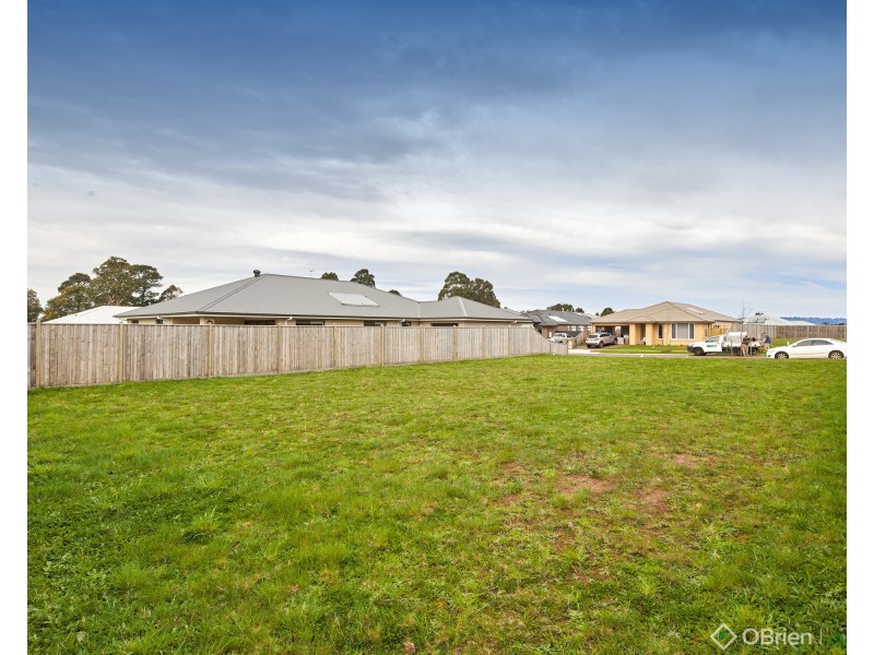 5 Kurrajong Road, Warragul VIC 3820
