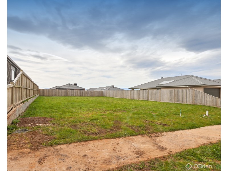 5 Kurrajong Road, Warragul VIC 3820