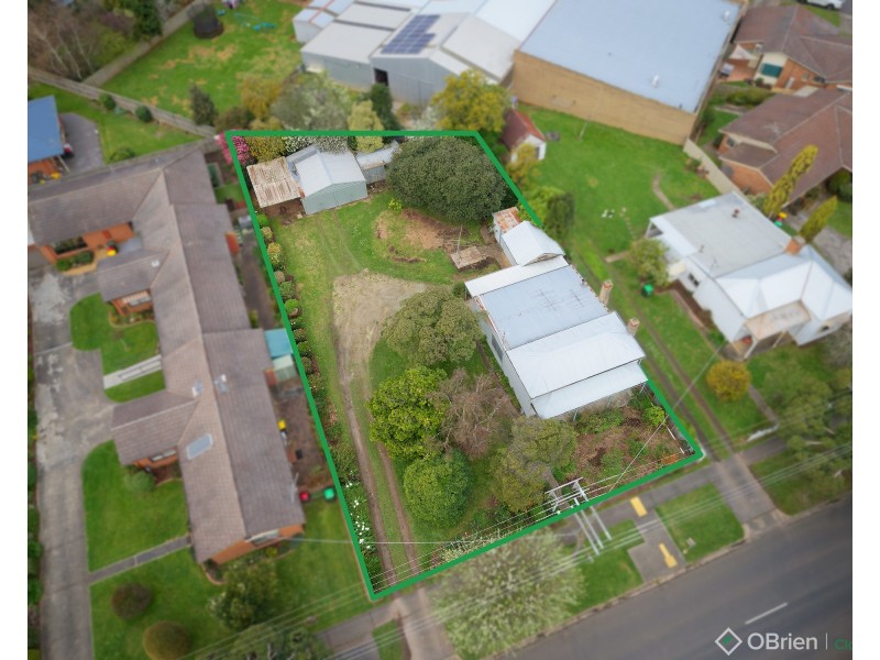 6 Hopetoun Road, Drouin VIC 3818