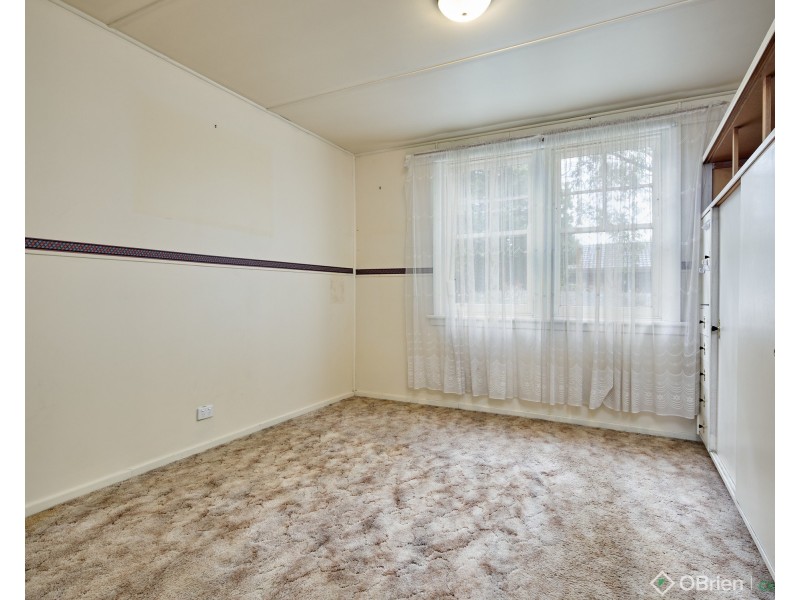 6 Hopetoun Road, Drouin VIC 3818
