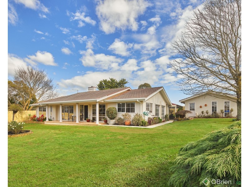 72B Weebar Road, Drouin VIC 3818