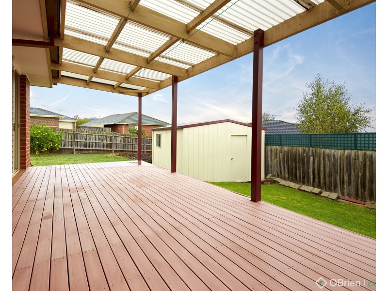 1 Cameron Court, Drouin VIC 3818