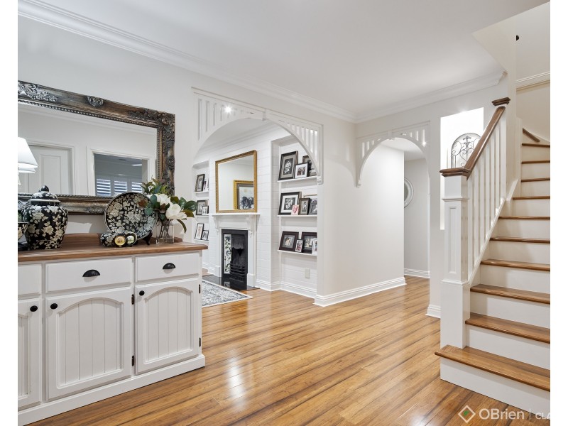 15 Samuel Drive, Drouin VIC 3818