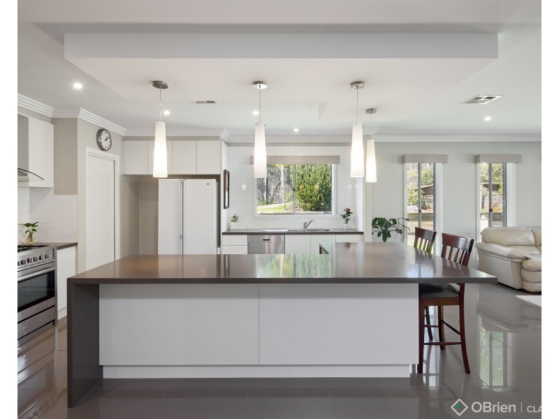 37 Glendon Drive, Warragul VIC 3820