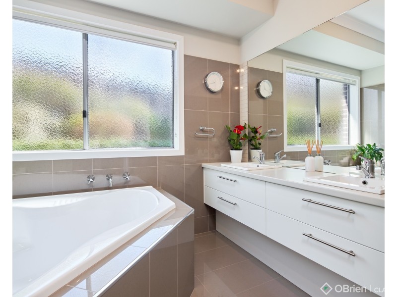 37 Glendon Drive, Warragul VIC 3820