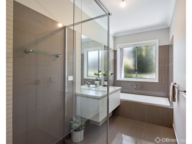 37 Glendon Drive, Warragul VIC 3820