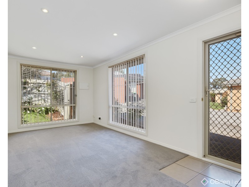 17/6B Hatfield Drive, Drouin VIC 3818