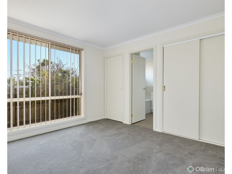 17/6B Hatfield Drive, Drouin VIC 3818