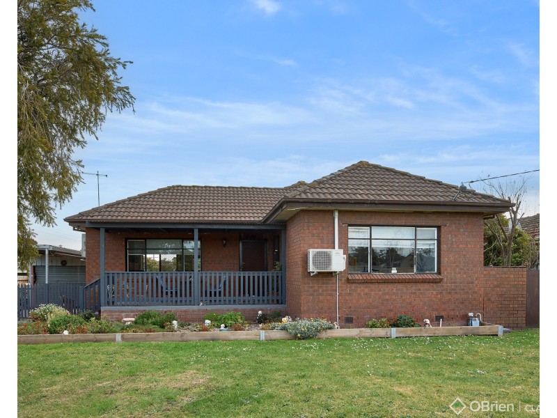 11 Princes Avenue, Longwarry VIC 3816
