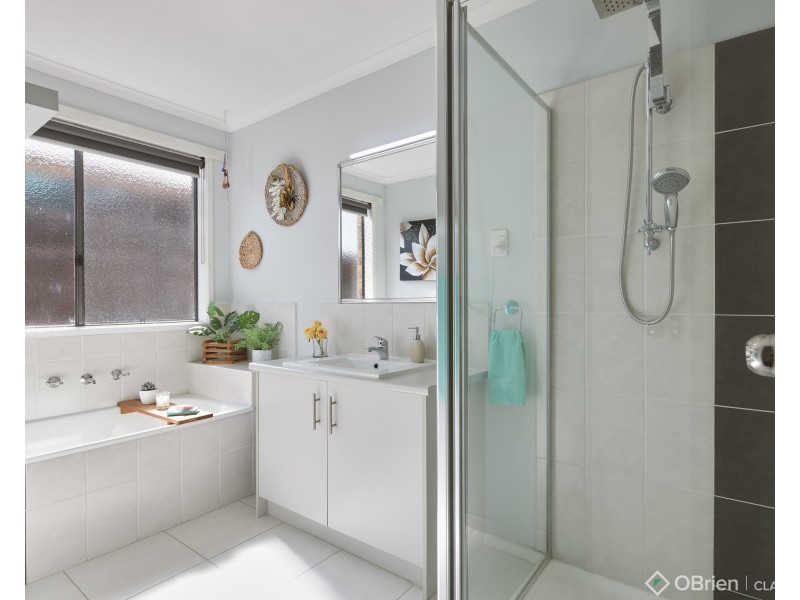 4 Stringybark Place, Longwarry VIC 3816