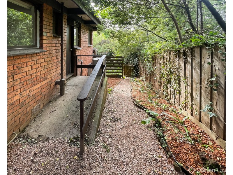 4/4 King Street, Warragul VIC 3820