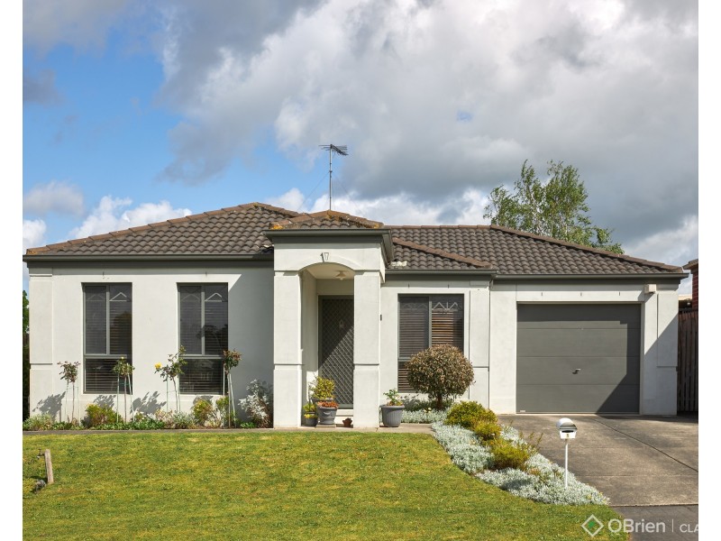 1 Rowan Walk, Drouin VIC 3818