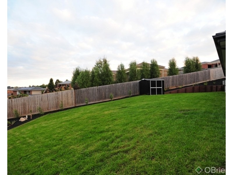 4 Leichardt Court, Warragul VIC 3820