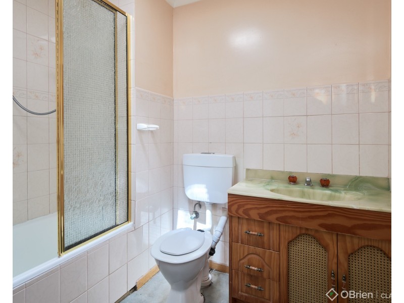 18 Young Street, Drouin VIC 3818