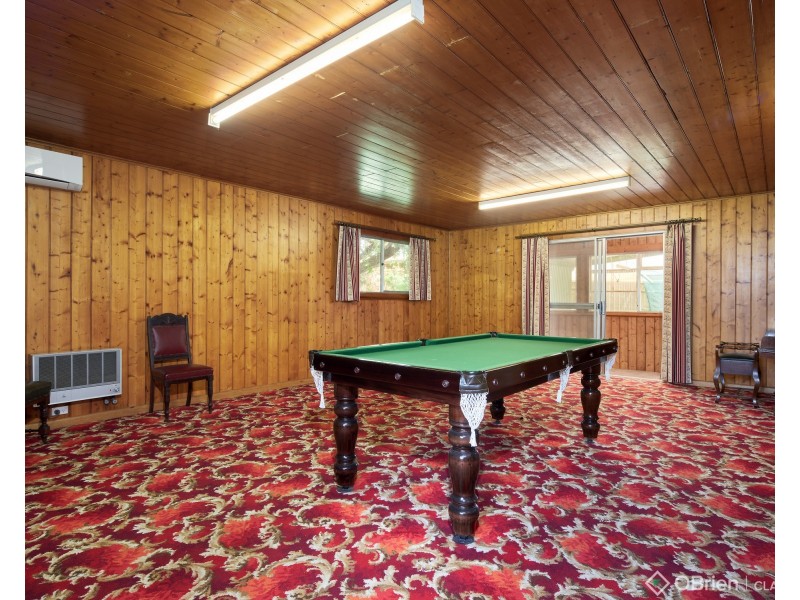 18 Young Street, Drouin VIC 3818