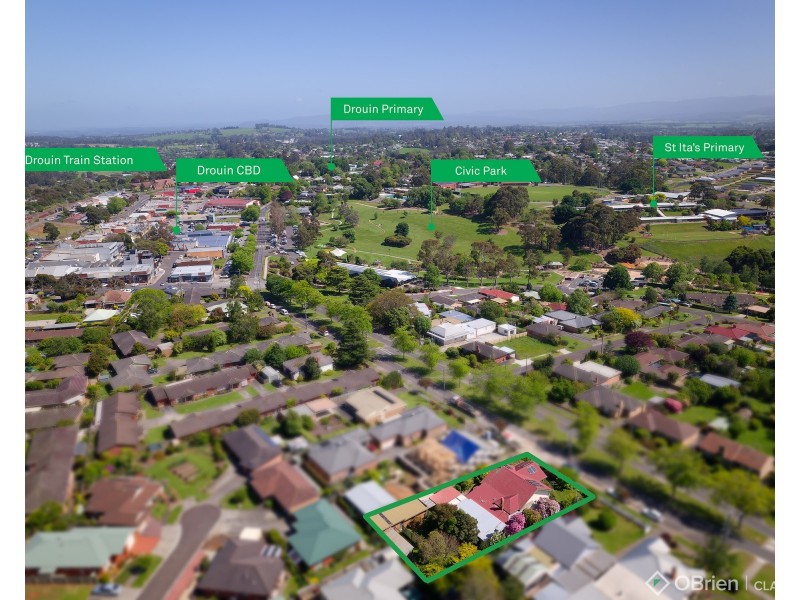 18 Young Street, Drouin VIC 3818