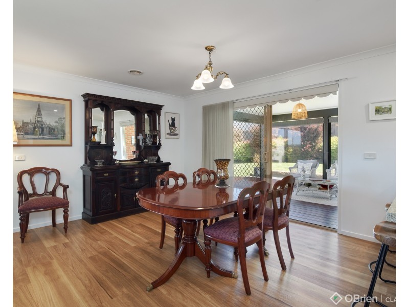 11 Sandstock Drive, Warragul VIC 3820