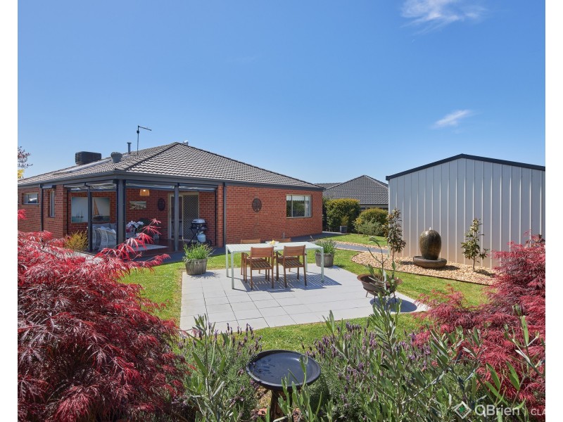 11 Sandstock Drive, Warragul VIC 3820