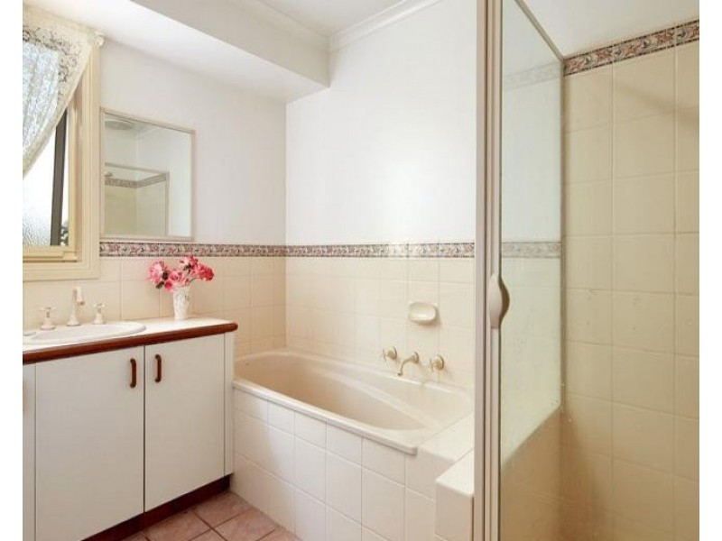 2/30 Charles Street, Warragul VIC 3820