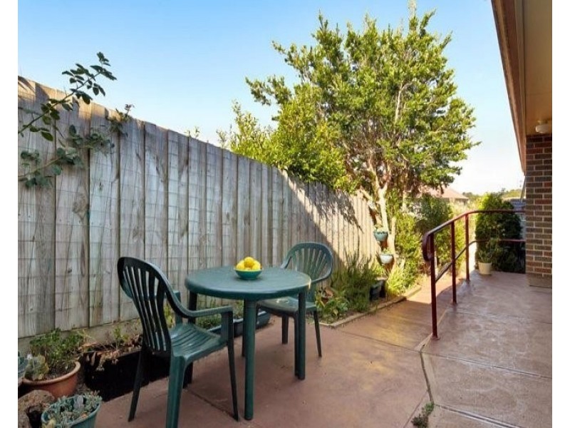 2/30 Charles Street, Warragul VIC 3820