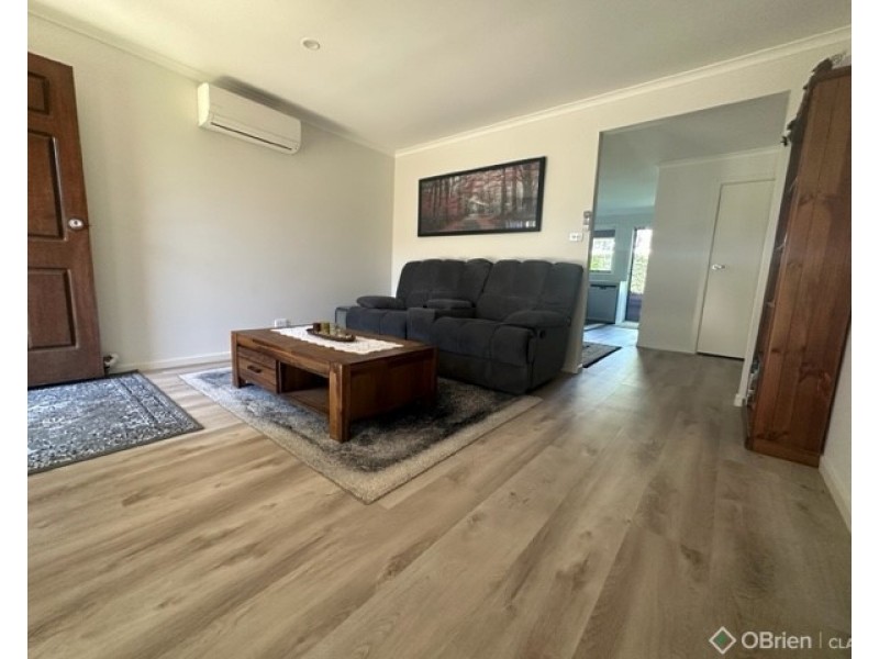 6/33 Albert Road, Drouin VIC 3818